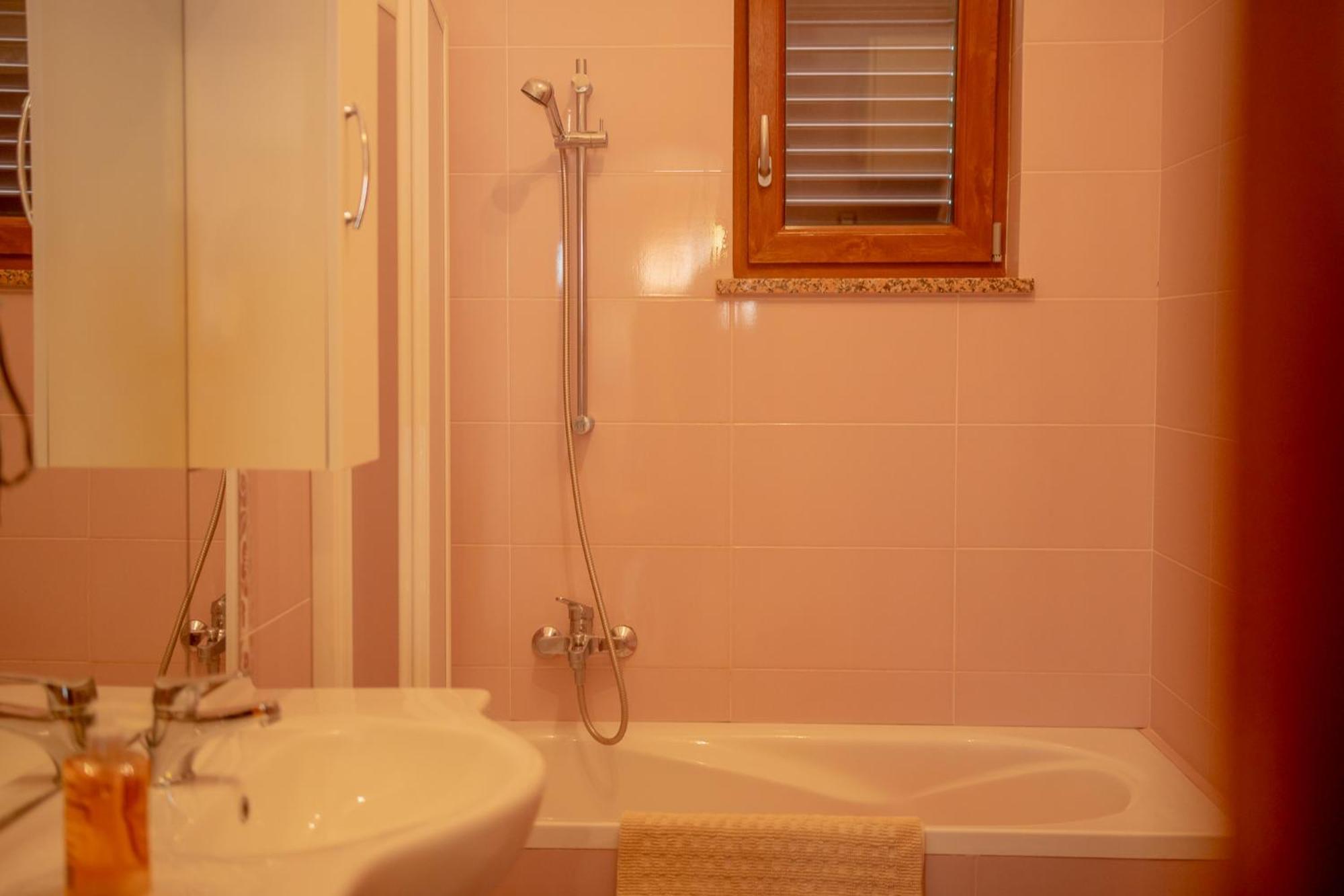 Apartments Angelica 1 Novigrad Istria 外观 照片